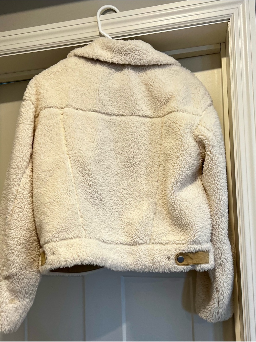 Universal Thread Cream Teddy Shearling Jacket - Picture 2 of 3